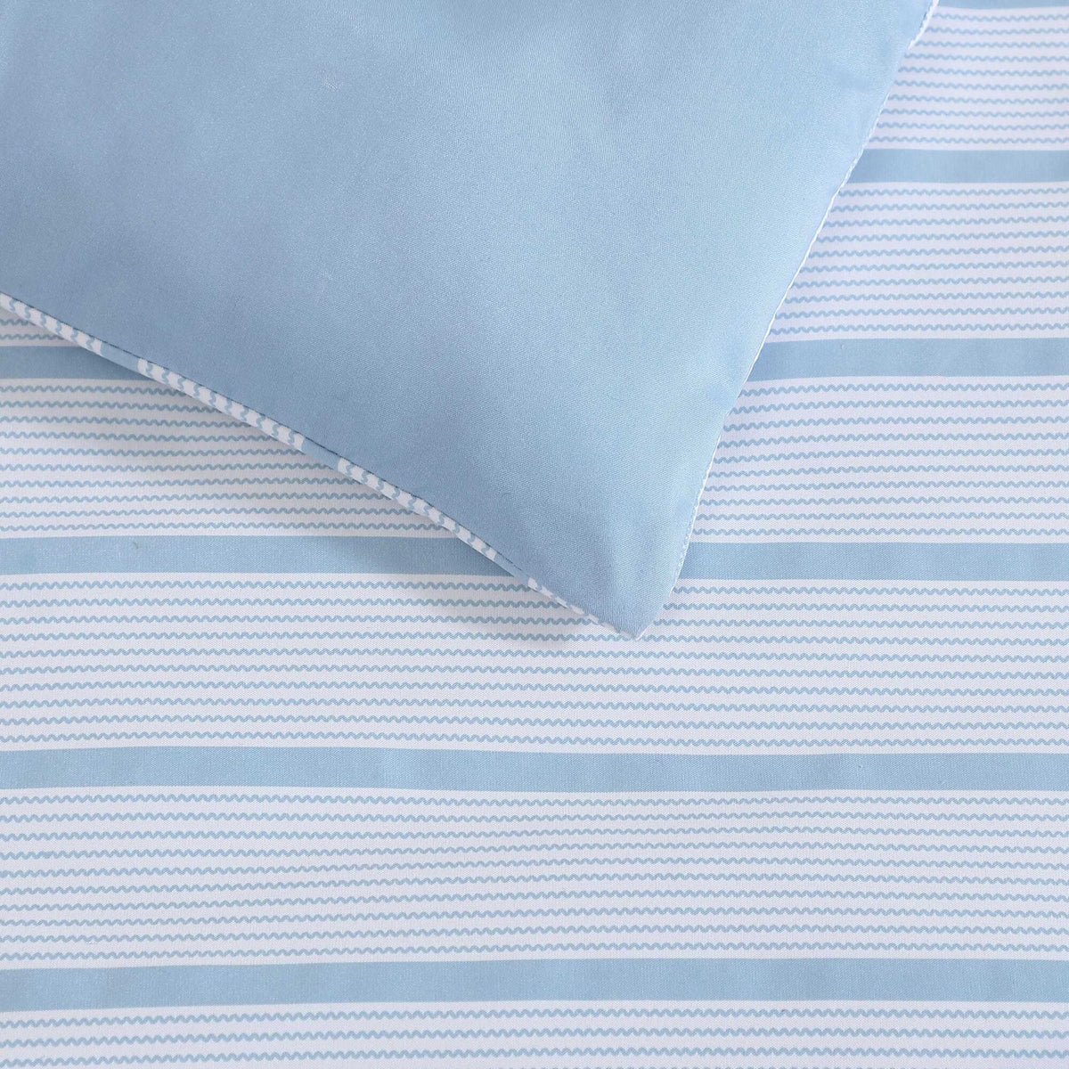 Nautica Chambray Waves Blue Full/Queen Comforter Set