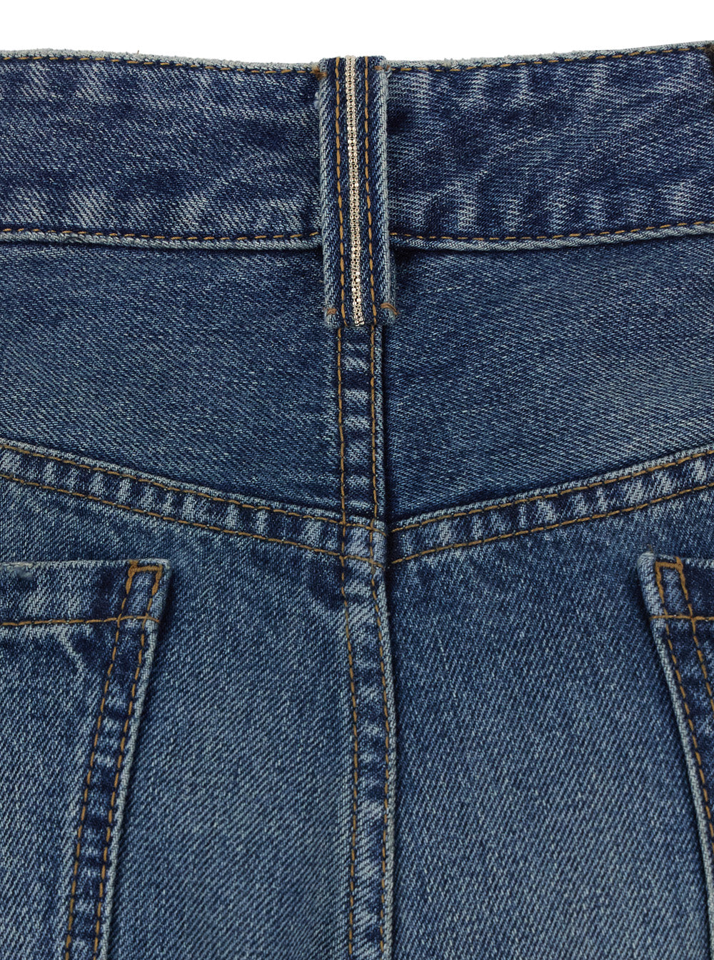Brunello Cucinelli Women Blue Jeans With Logo Patch On The Rear And Monil Detail On The Loop In Denim Woman