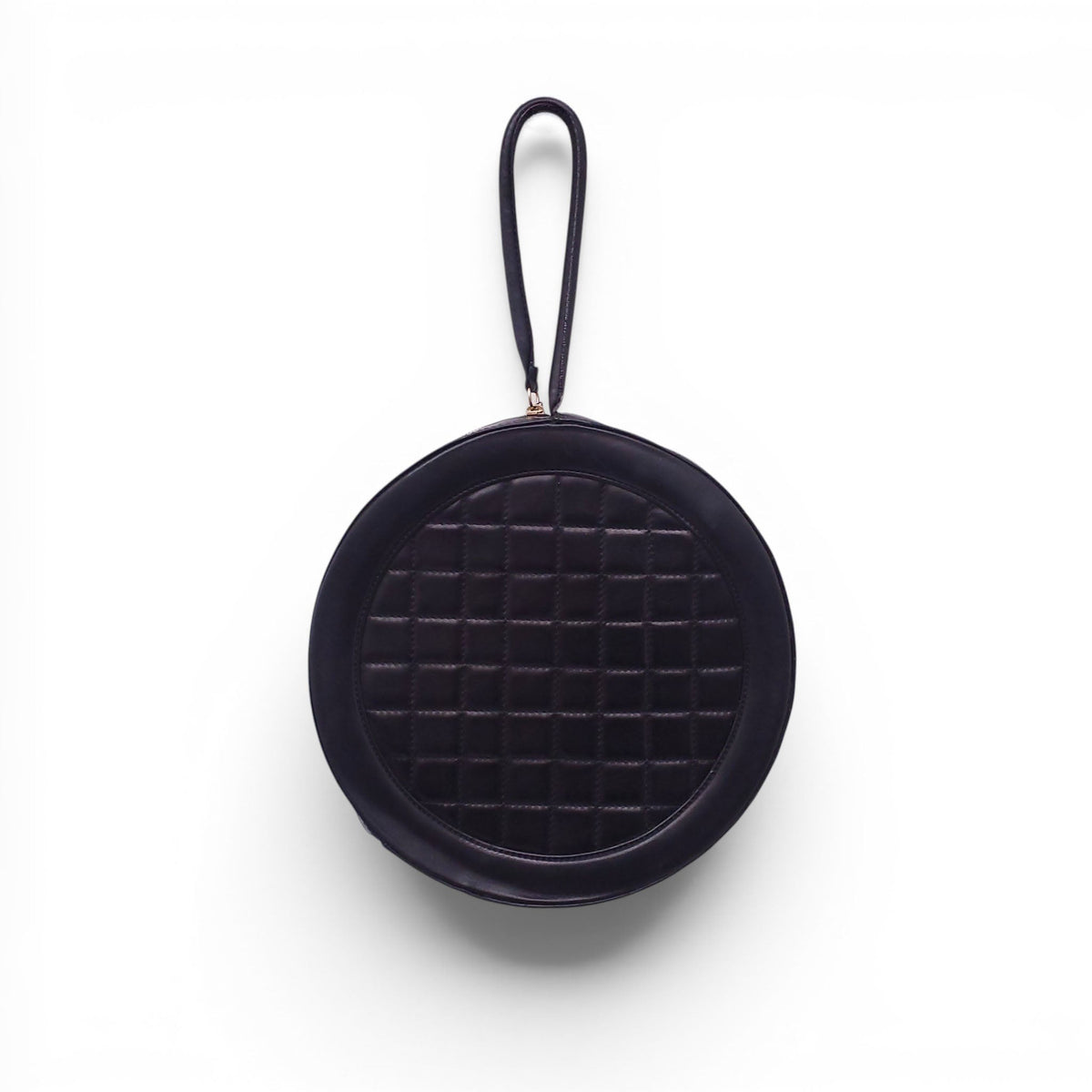 CHANEL VINTAGE BLACK ROUND CC WRISTLET