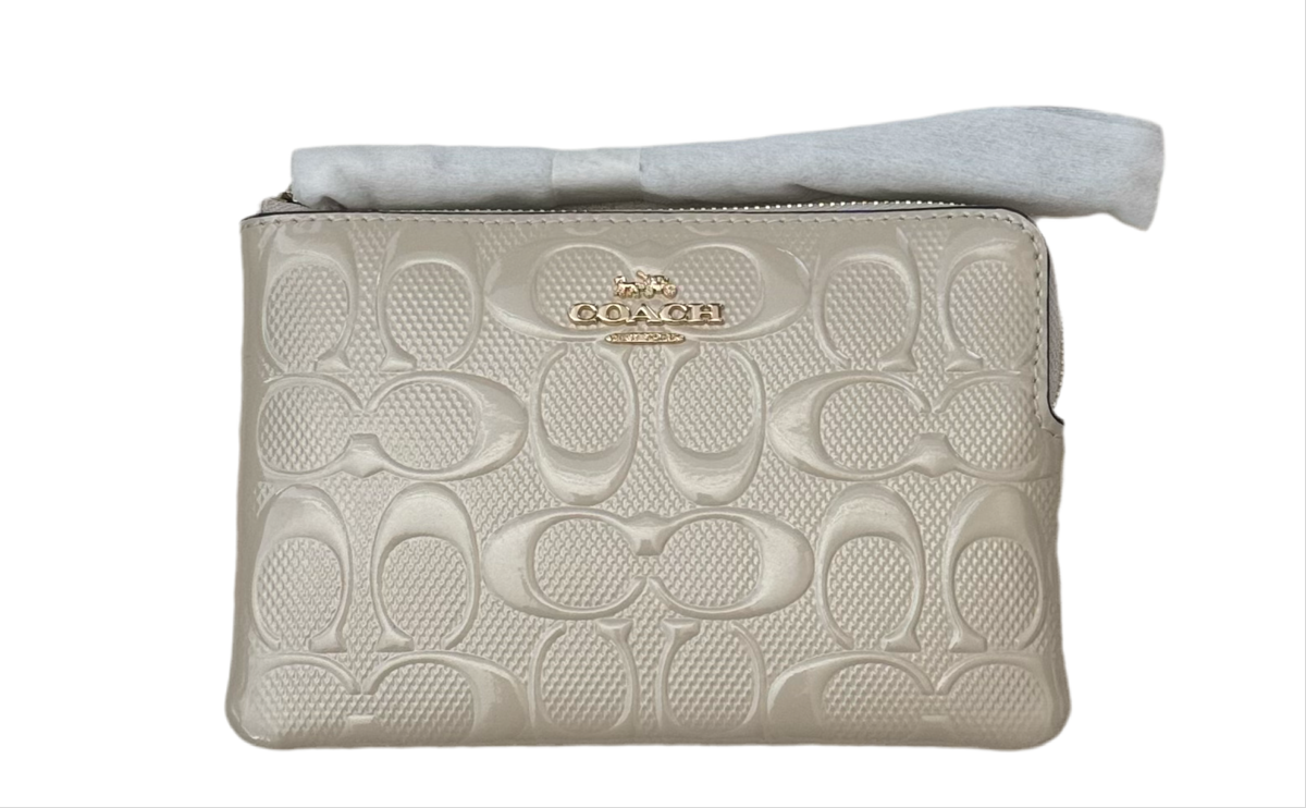 NWT Coach Corner Zip Wristlet Wallet In Signature Patent Leather In Ivory