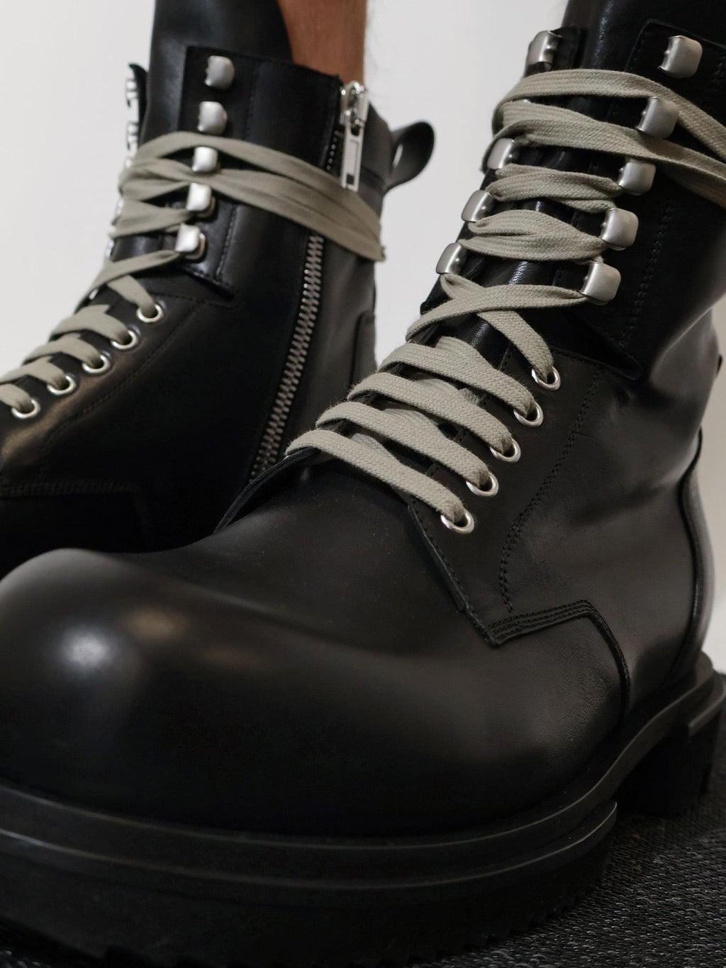 Rick Owens Men Leather Boots