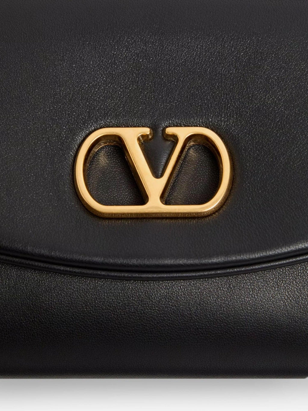Valentino Garavani Women Devain Leather Shoulder Bag With Metal Vlogo Signature