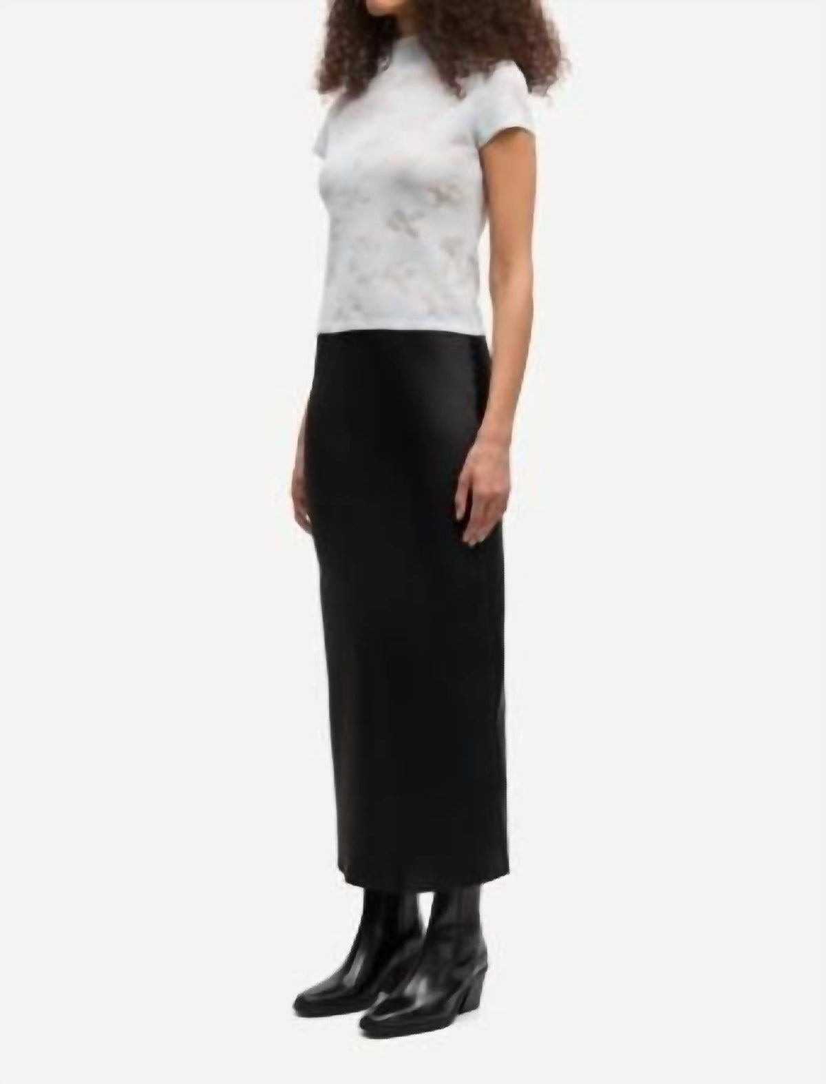 Samarine Sheer Floral Jacquard T Shirt In Illusion Blue