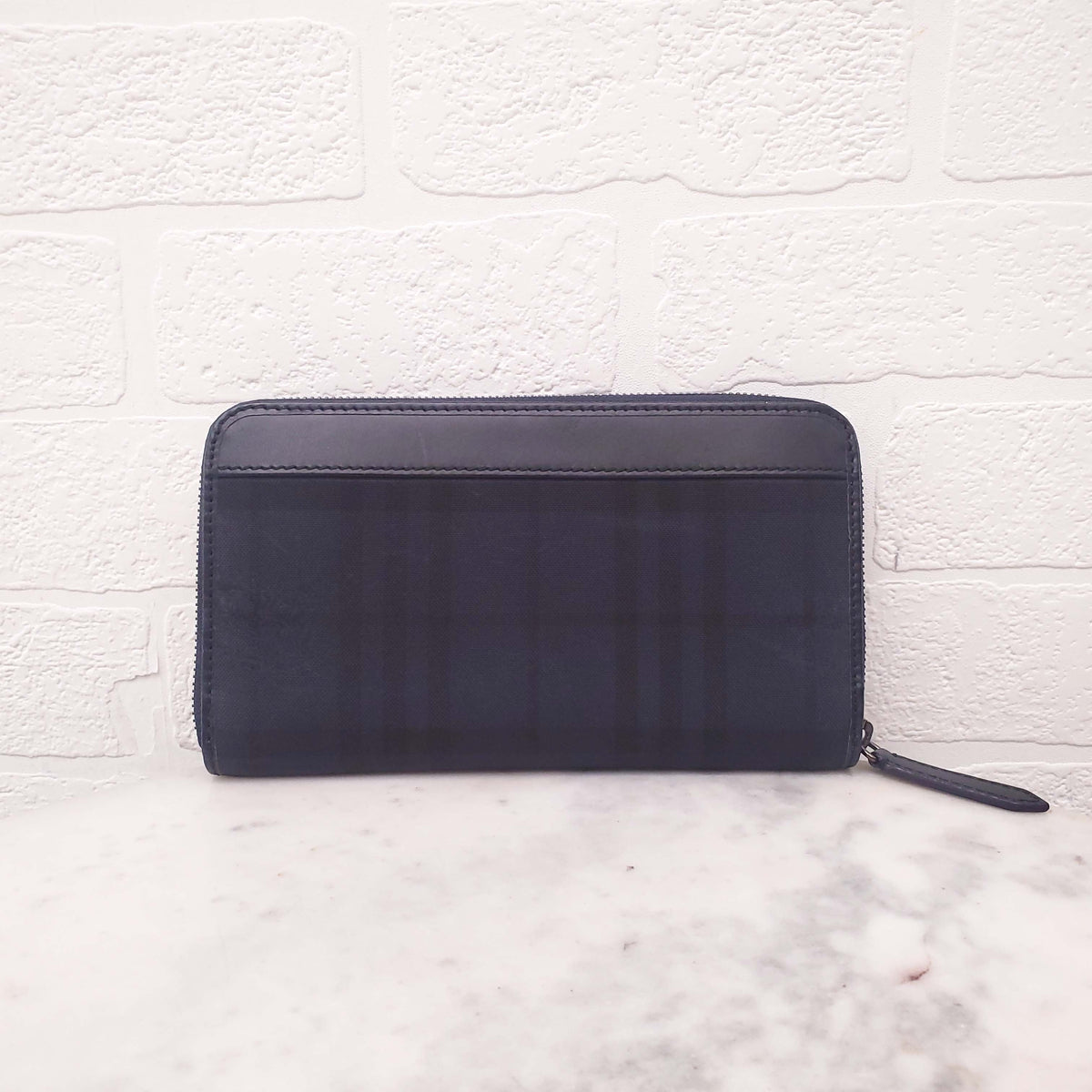 BURBERRY NAVY PLAID ZIP AROUND WALLET