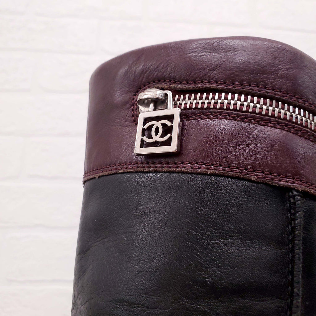 CHANEL BLACK AND BURGUNDY LOGO MOTORCYCLE BOOTS - SIZE 38