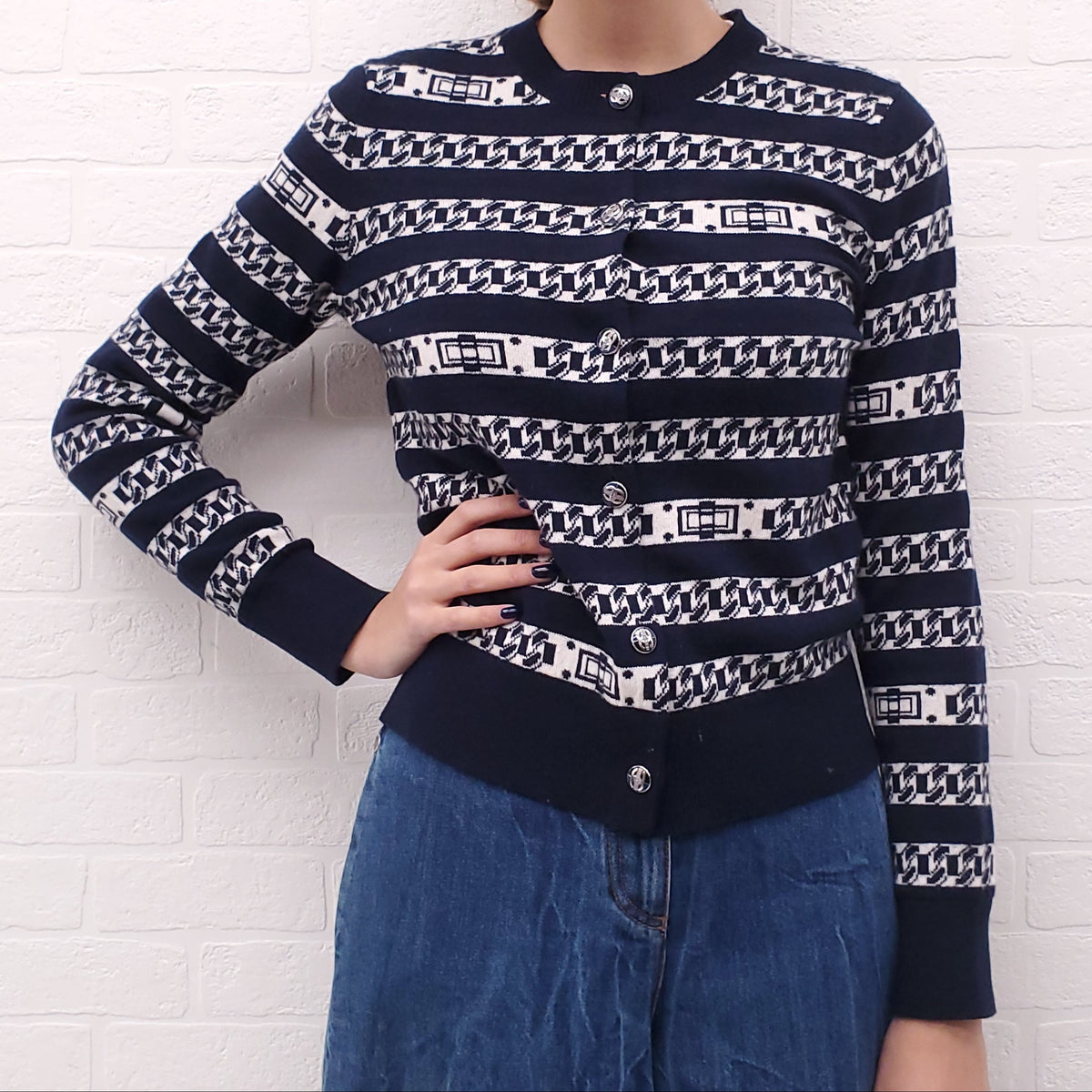 CHANEL NAVY AND WHITE CASHMERE PATTERNED CARDIGAN - SIZE 38