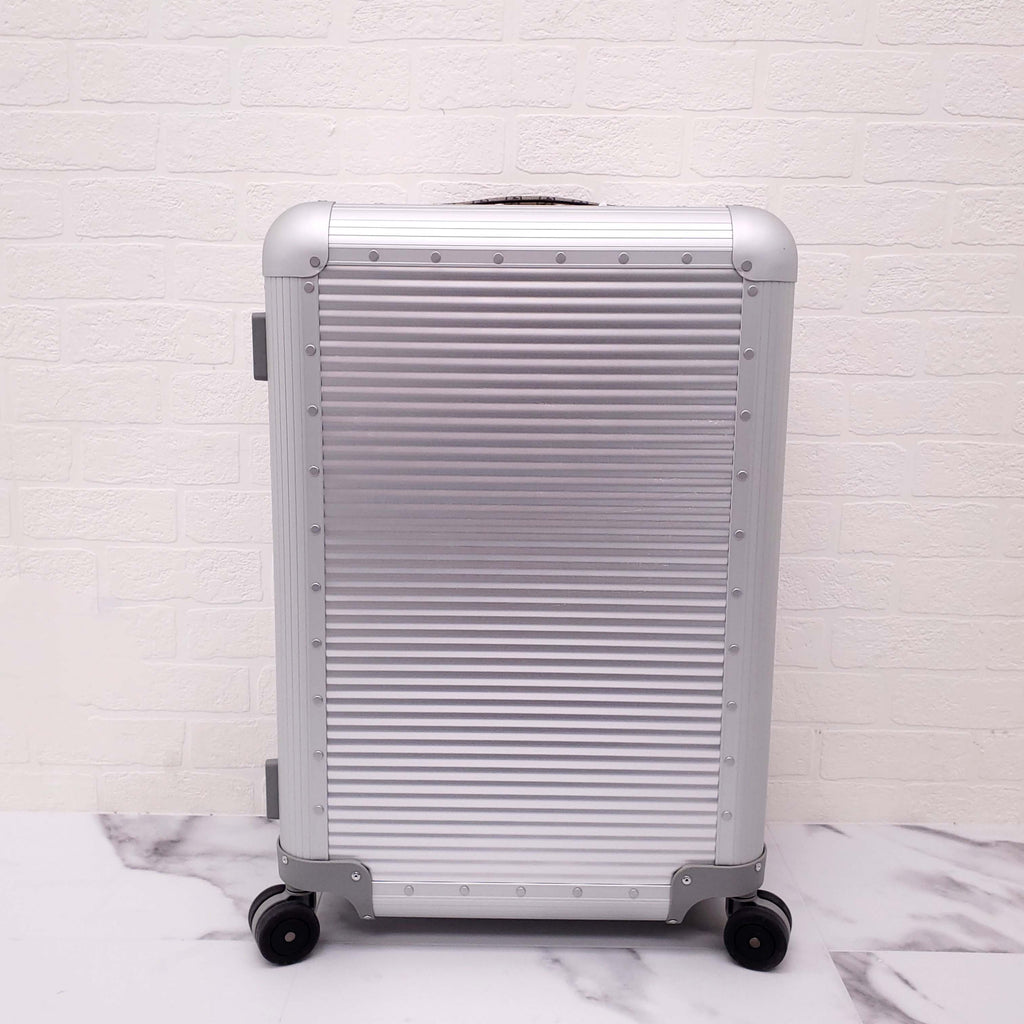 GUCCI SILVER LUGGAGE