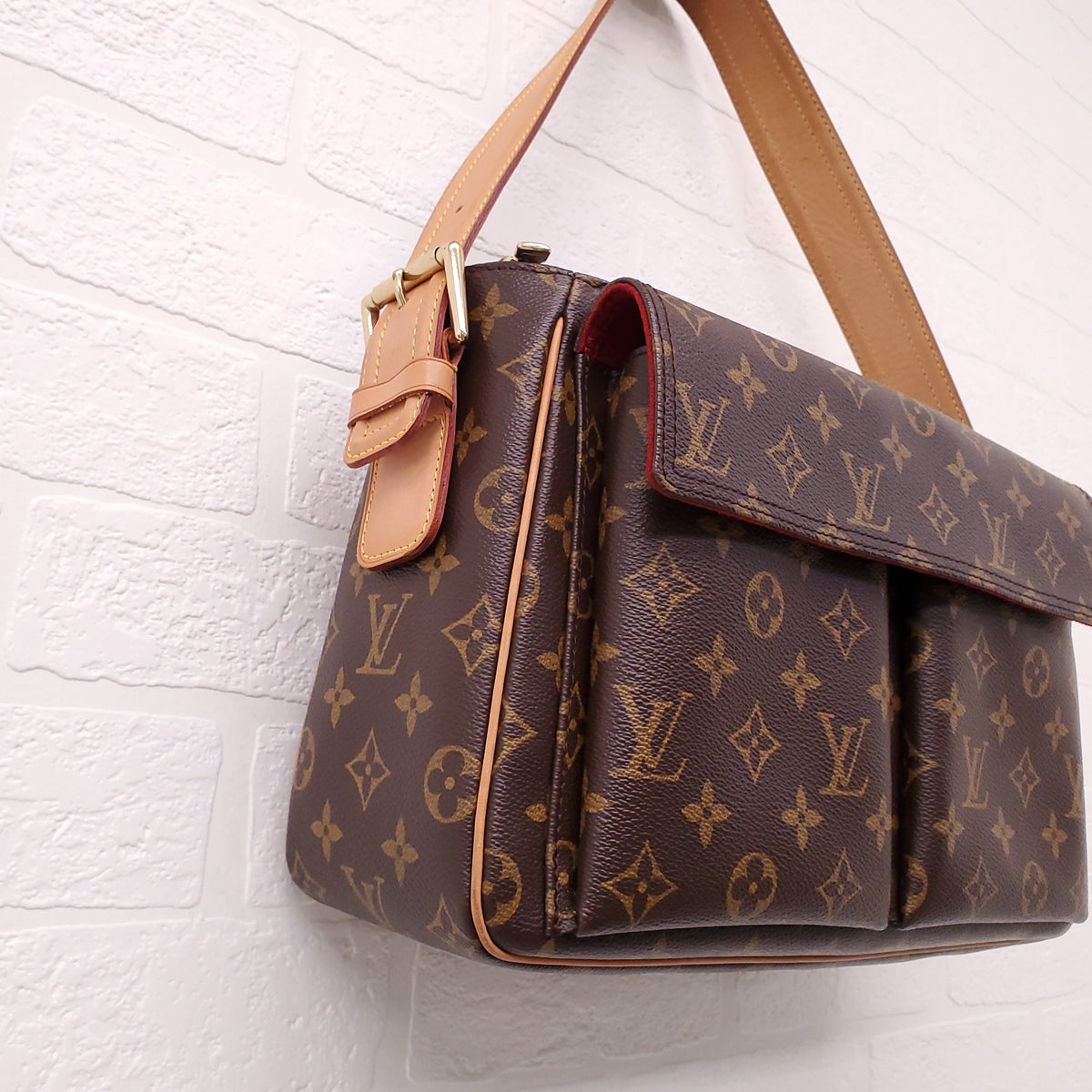 LOUIS VUITTON MONOGRAM 'VIVA-CITE GM' BAG