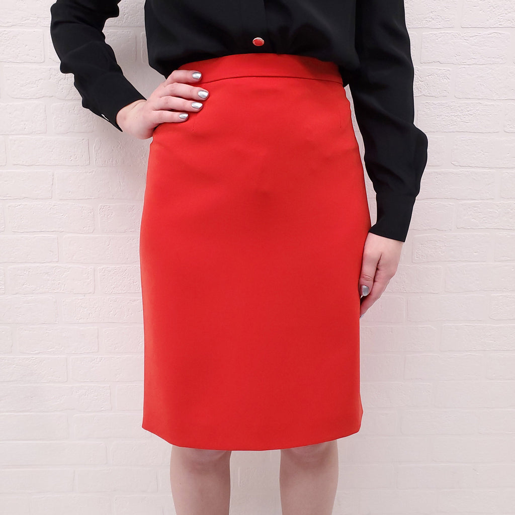 MOSCHINO BOUTIQUE RED SKIRT - SIZE 12