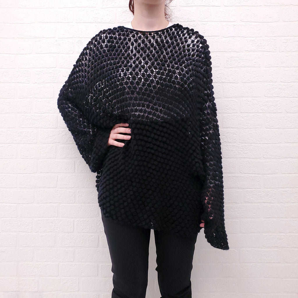 THE ROW BLACK BUBBLE SWEATER - SIZE M/L