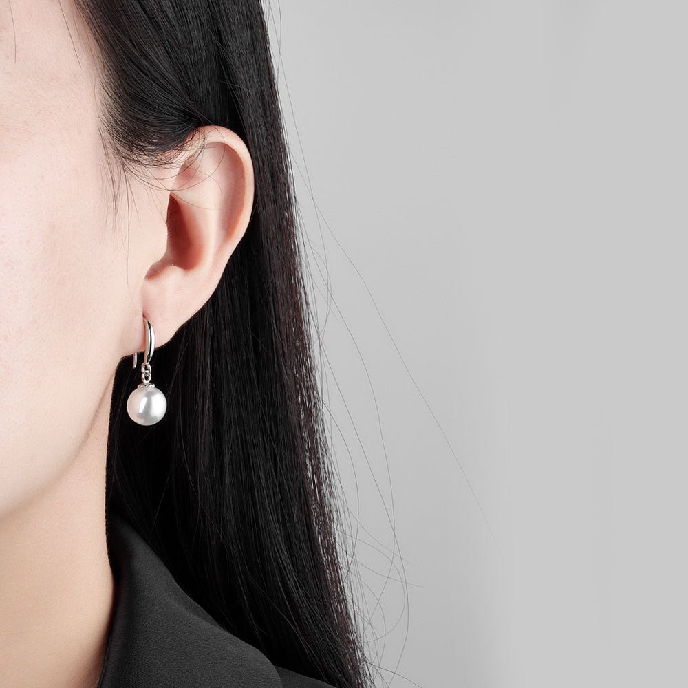 Classic Pearl Drop Earrings